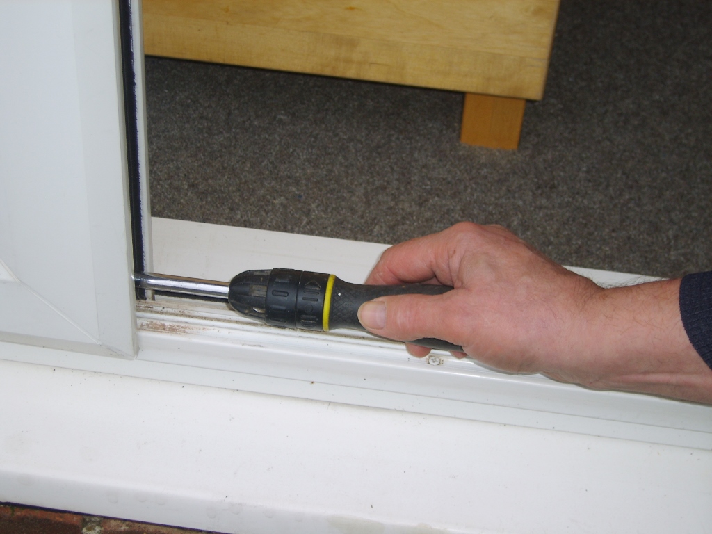 uPVC door repairs barnet.Sliding doors need adjusting after repair.